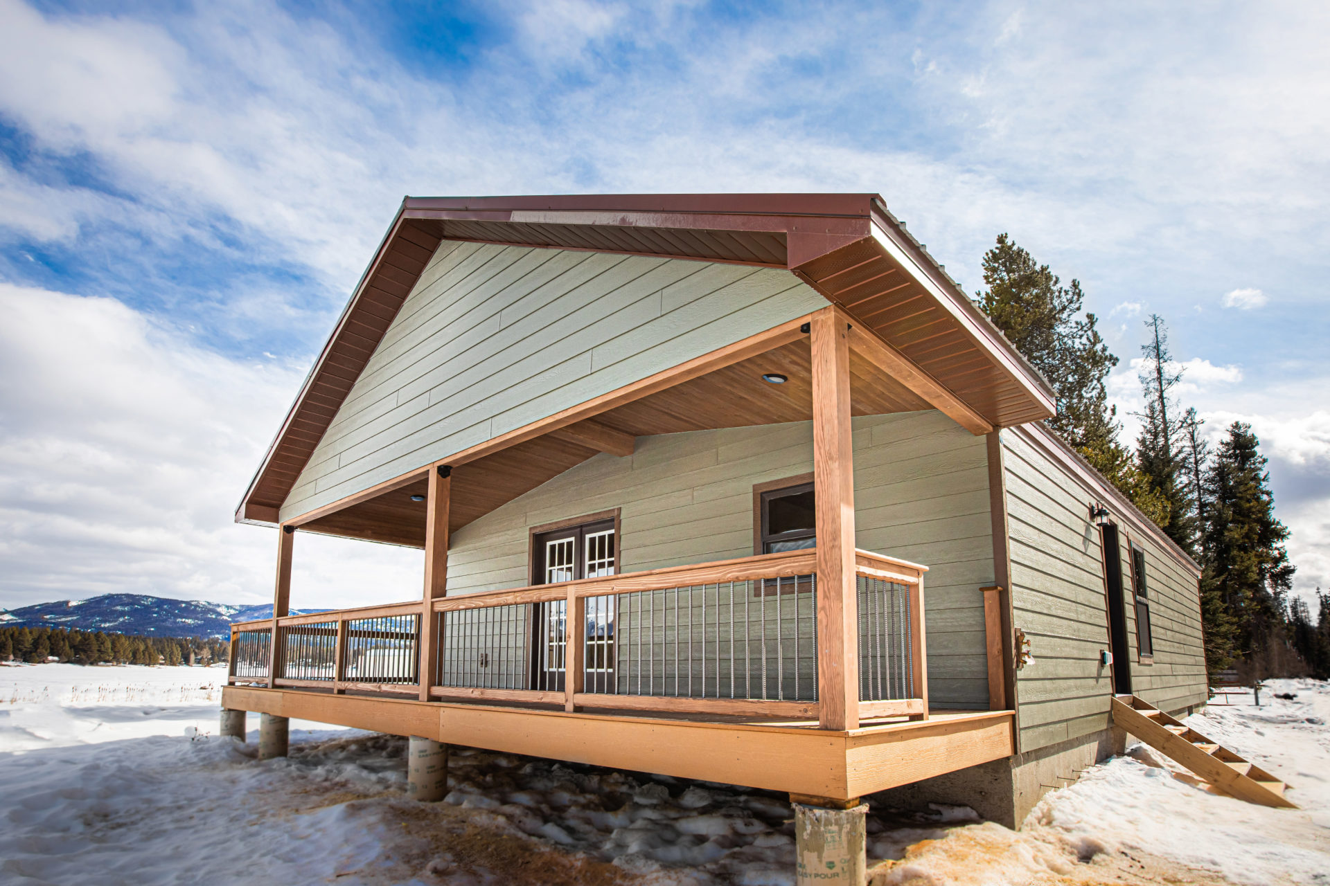 Custom Modular Cabins + Homes - Built In Montana